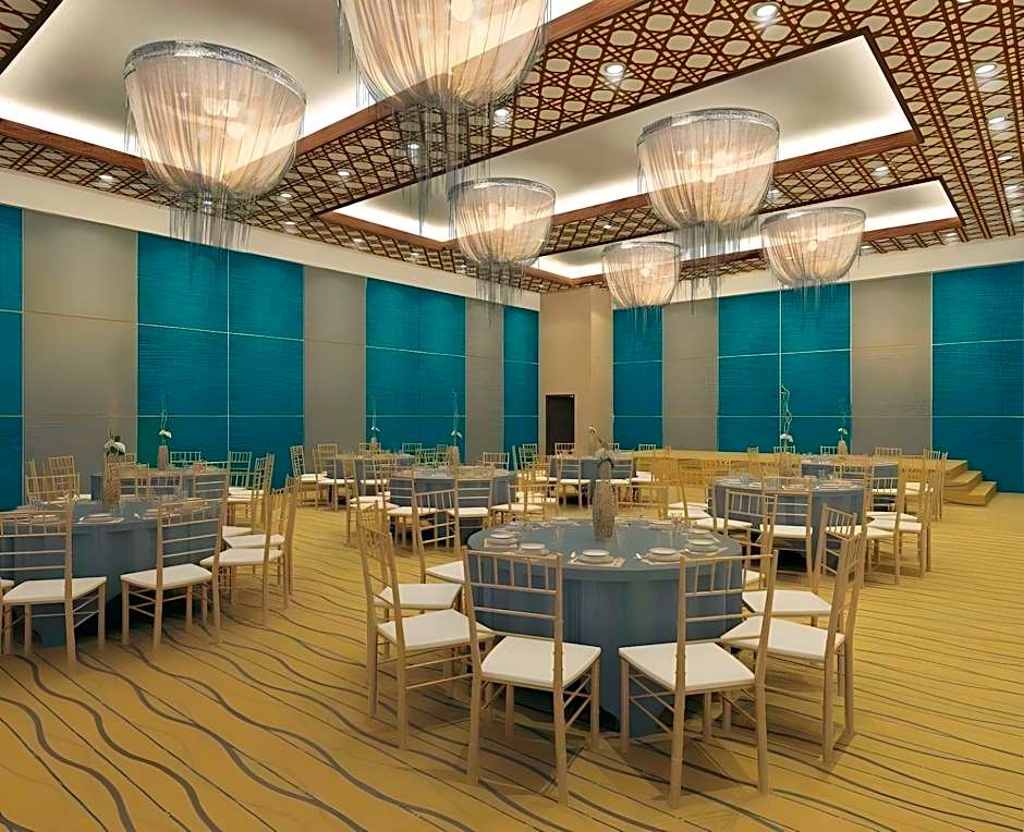 Summit Hotel Tacloban