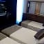 Moderno Hotel