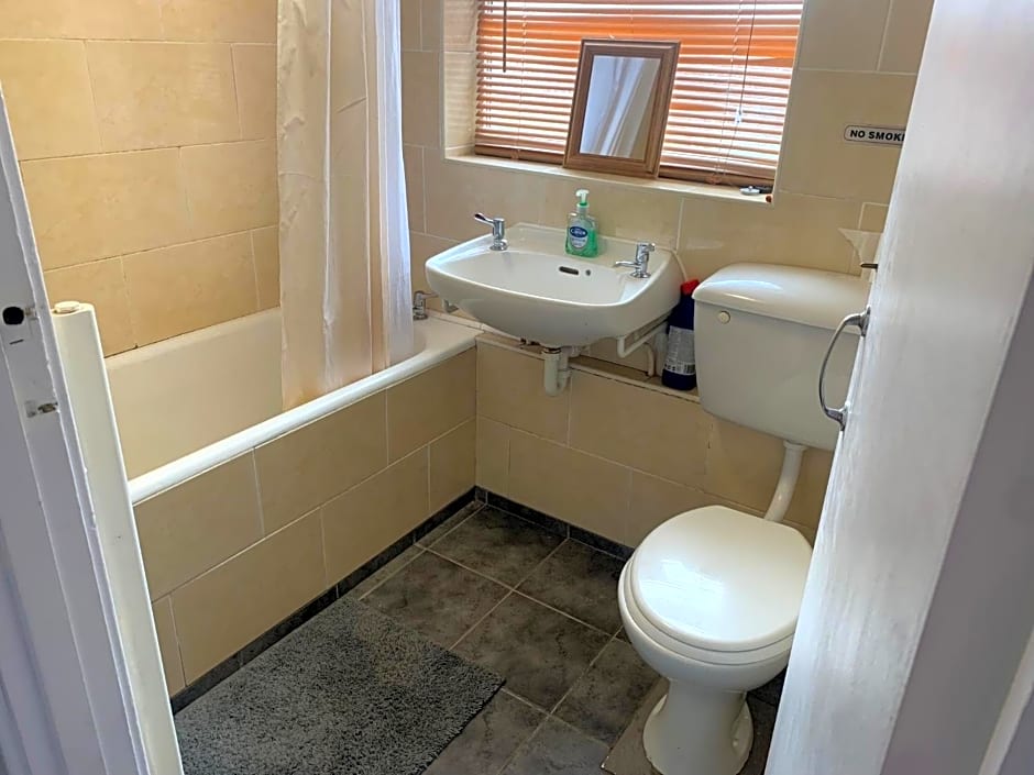 Hikers & Bikers Refuge