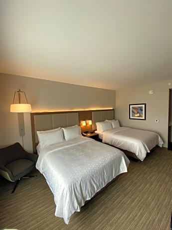 standard room, 2 queen beds, accessible (communication)