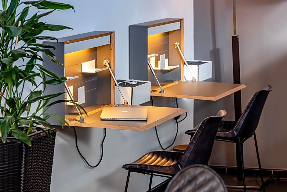 SleepinRoomz Boutique Hotel