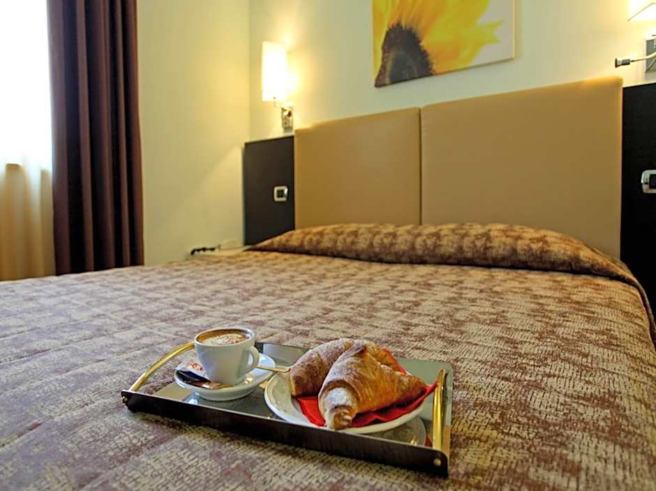 Euro Hotel