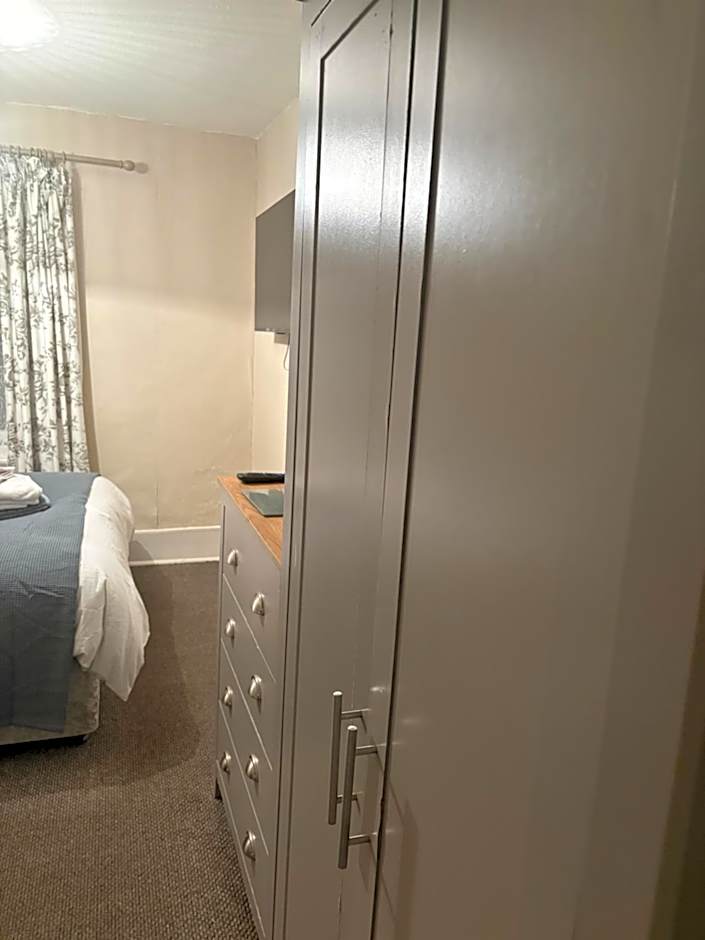 Hideway Dartmouth