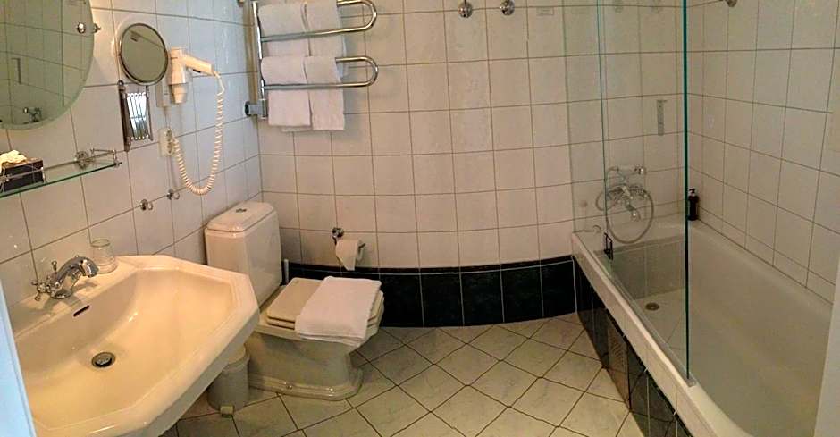 Vidbynäs Gård & Konferens