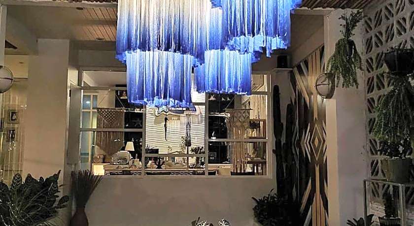 Chill House at Naiyang