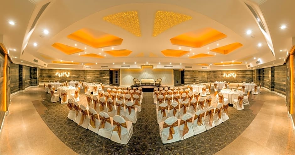 Howard Plaza The Fern - An Ecotel Hotel Agra