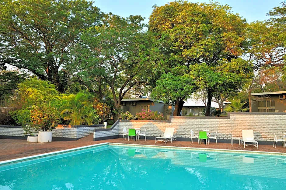 Cresta Sprayview Victoria Falls