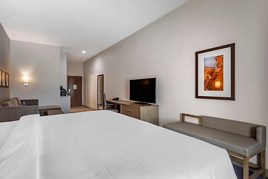 Comfort Suites Scottsdale Talking Stick Entertainment District