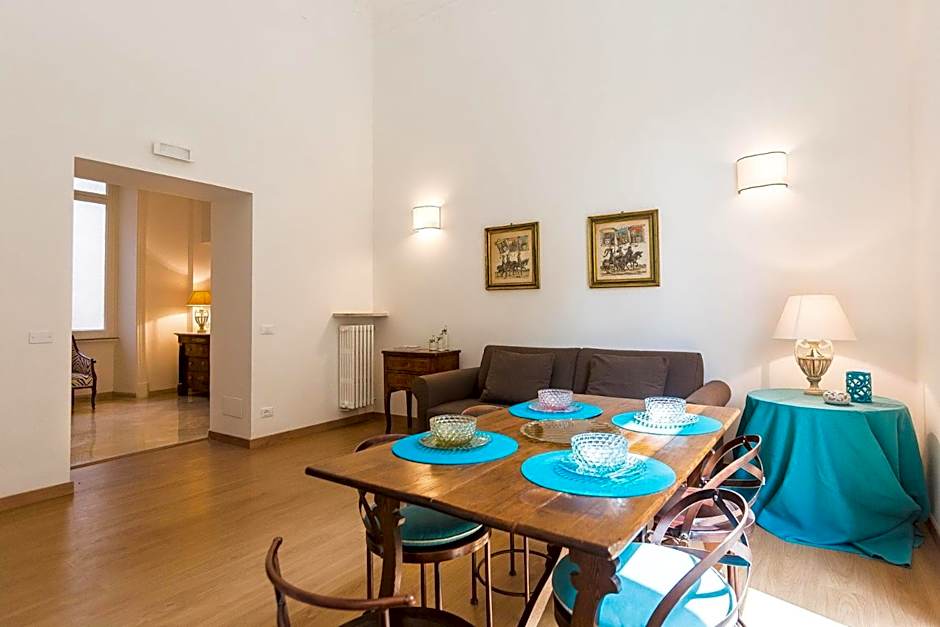 Prestigious Apartment via Barberini