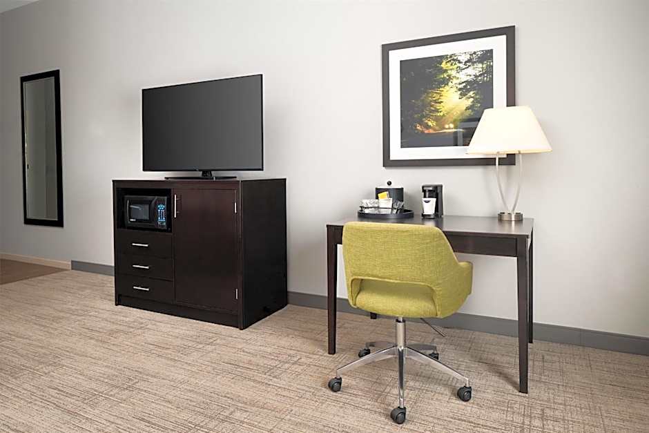 Hampton Inn Fairmont