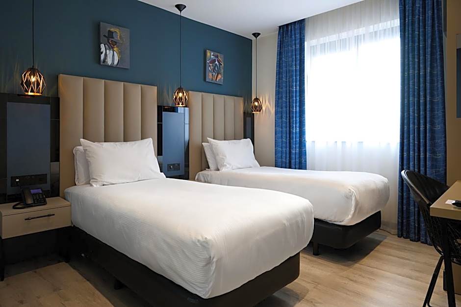 Spark by Hilton Luton