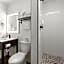 Econo Lodge Inn & Suites Heavenly Village Area