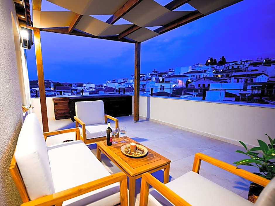 Eumorphia Studios & Apartments