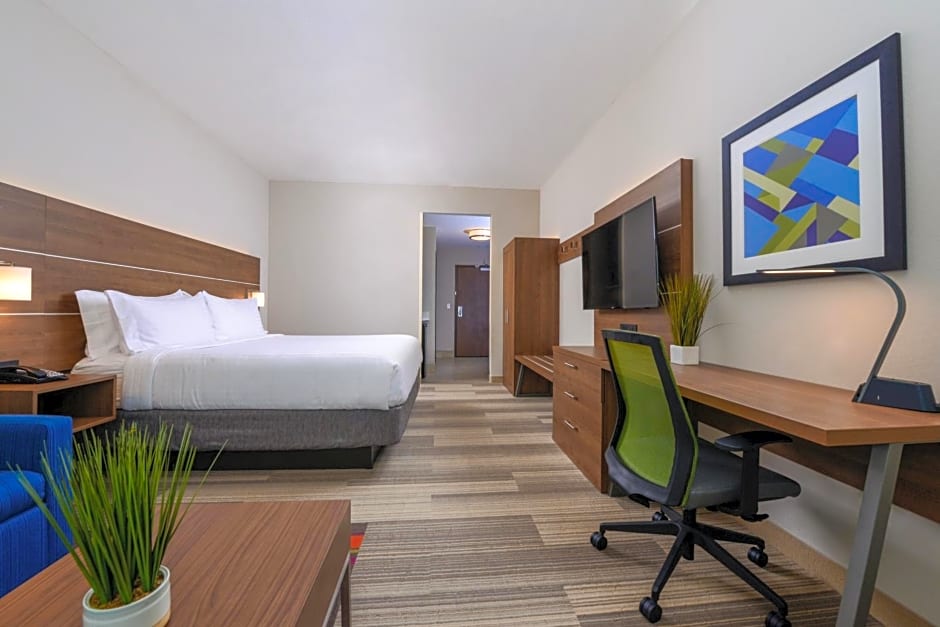 Holiday Inn Express & Suites - Wildwood - The Villages By IHG