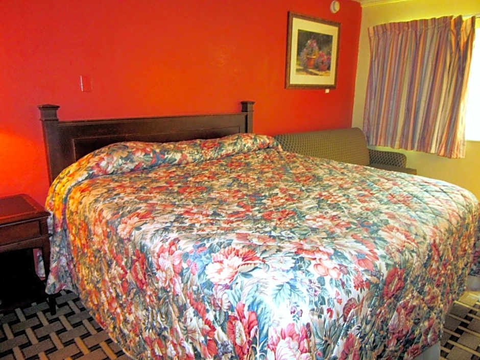Budget Host Inn
