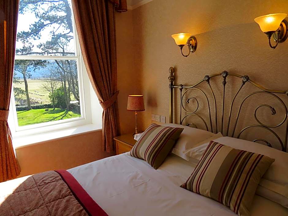 Gwrach Ynys Country Guest House