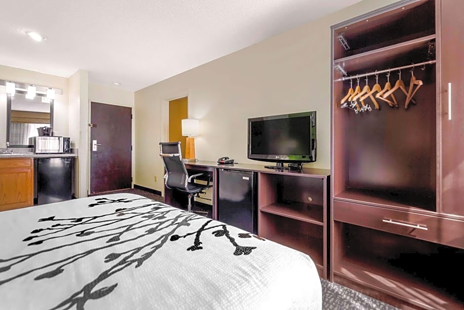 Sleep Inn & Suites Omaha Airport