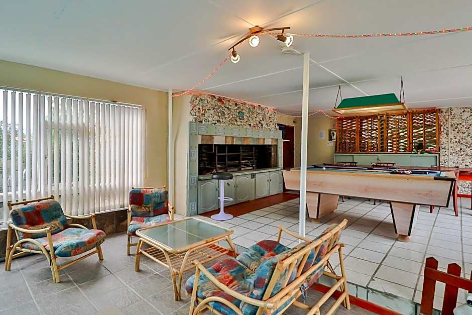 Fisherhaven Travellers Lodge