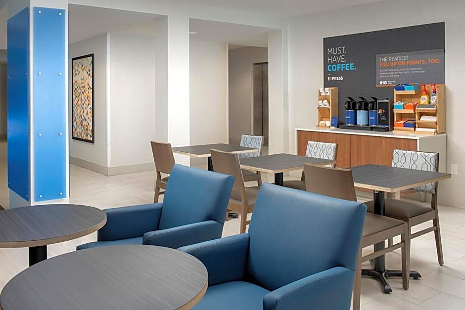 Holiday Inn Express Jacksonville Beach By IHG