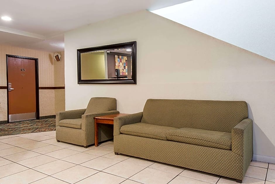 Knights Inn & Suites Gallup