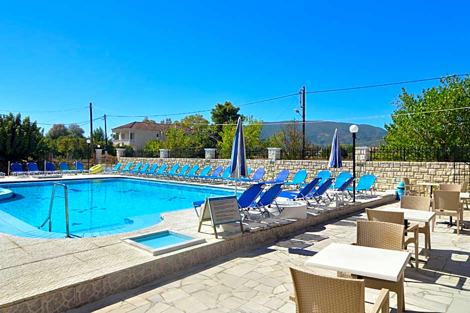 Hotel Tassia for families & couples