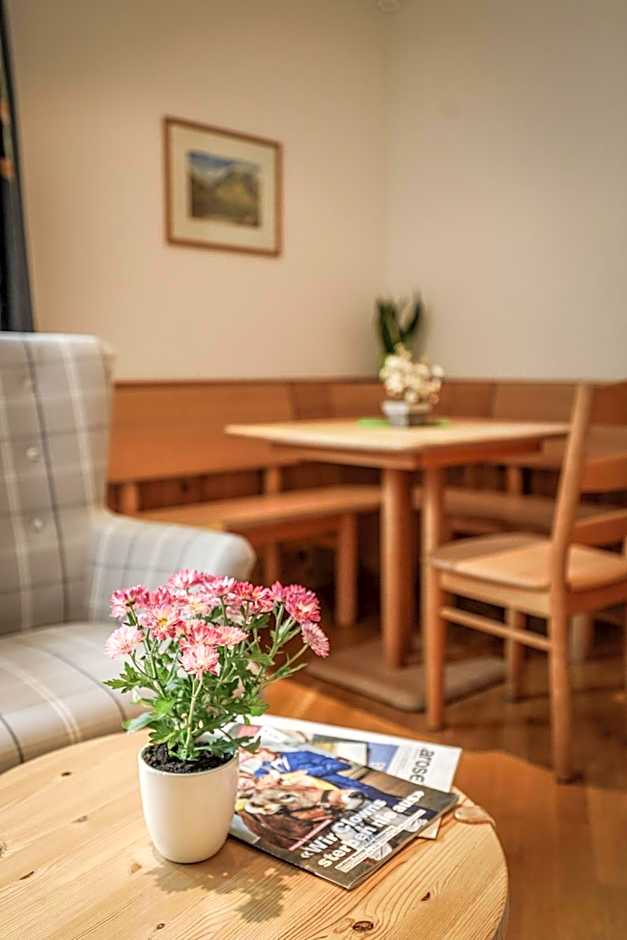 Hotel Sonnenhalde, Arosa