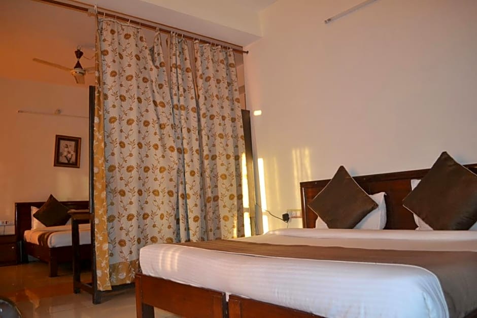 Hotel Sagar View