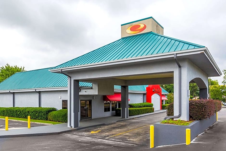 Econo Lodge - Oxmoor