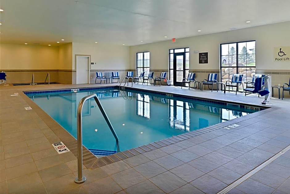 Comfort Inn & Suites West - Medical Center