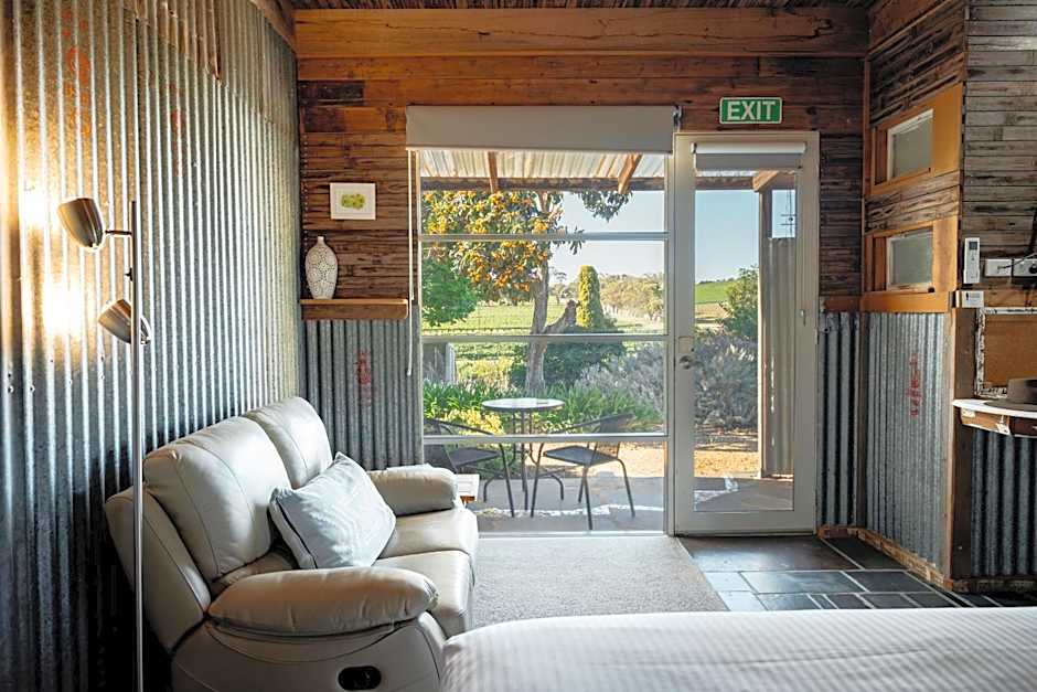 Bed in a Shed Vineyard Stay