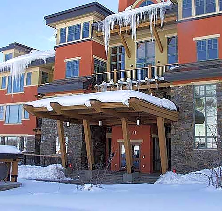 Raintree's The Miners Club Park City