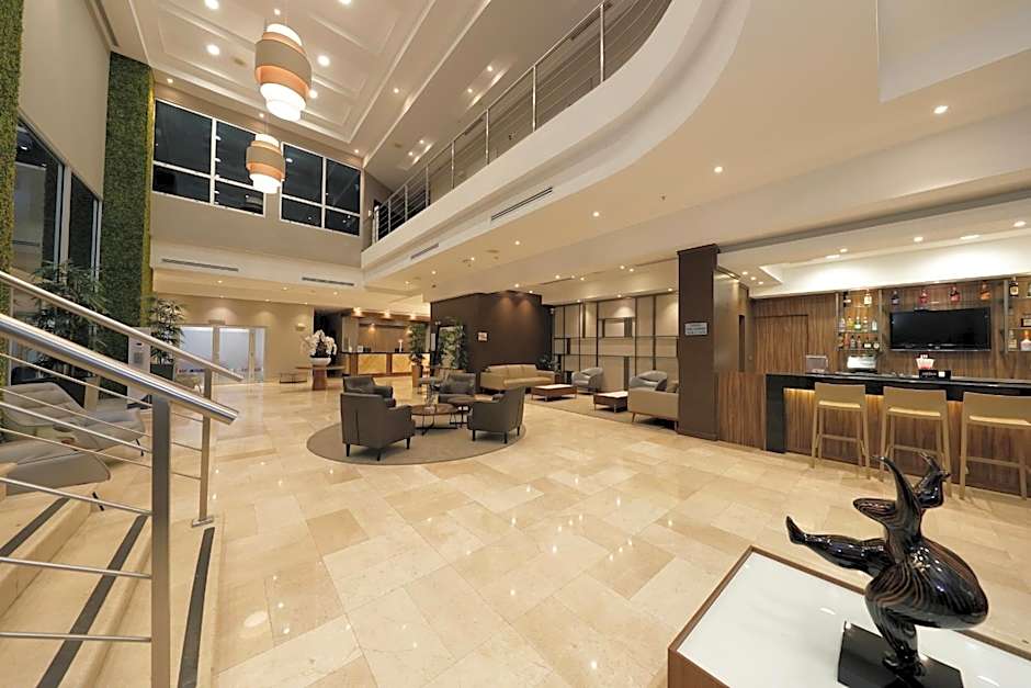 Victoria Hotel and Suites Panama