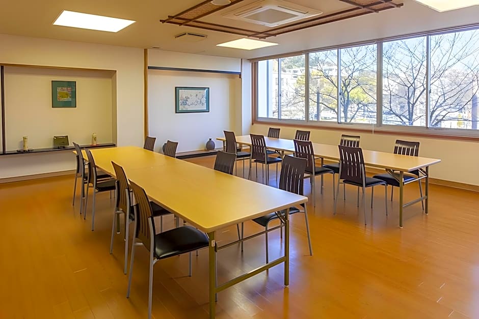 Onsen Hotel Nakahara Bessou Nonsmoking, Earthquake retrofit