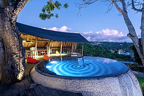 Bong Lux Hostel