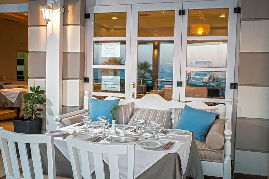 Swell Boutique Hotel