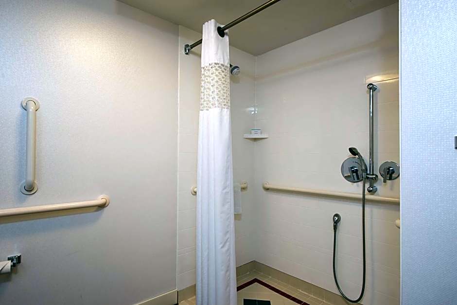 Hampton Inn By Hilton Grand Rapids-South