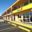 Super 8 by Wyndham Midwest City OK