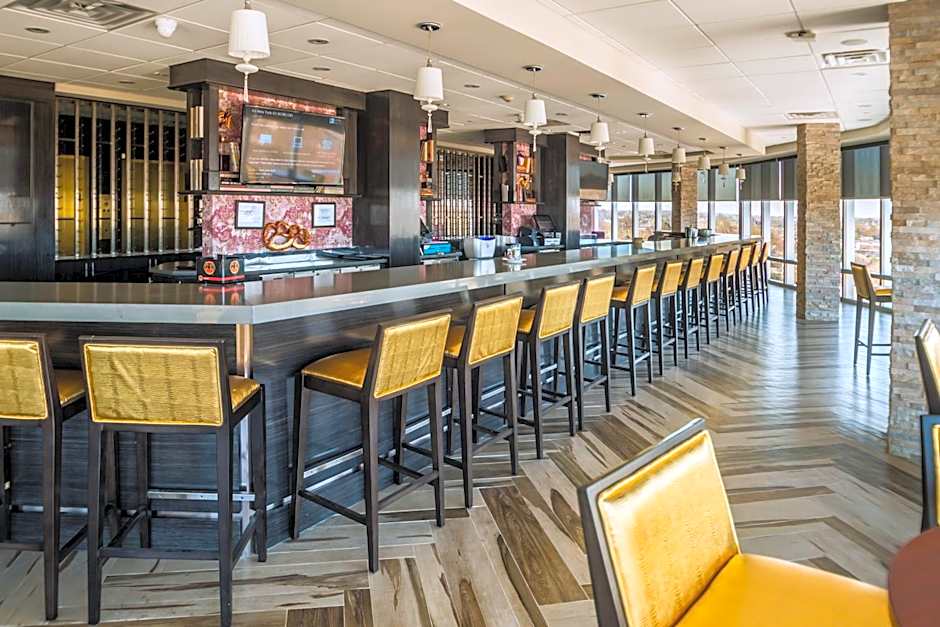 Crowne Plaza Saddlebrook By IHG