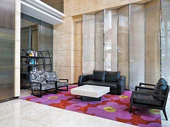 Poly Zhonghui Hotel Apartment (Guangzhou East Railway Station Sports Center)