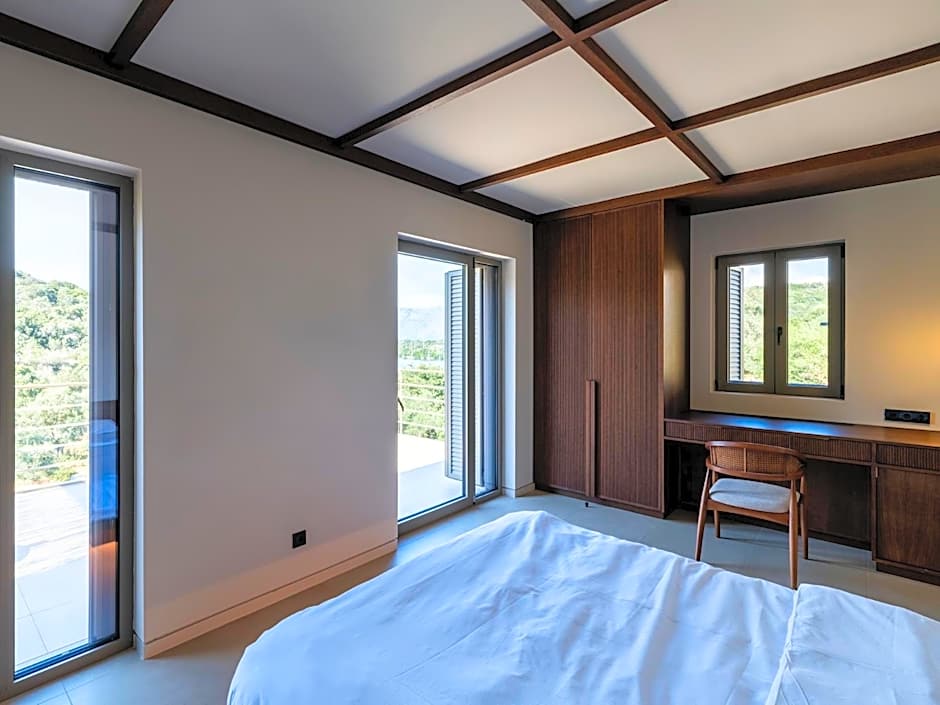 Amphitheatro Boutique Hotel