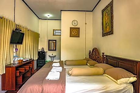 Standard Family Room