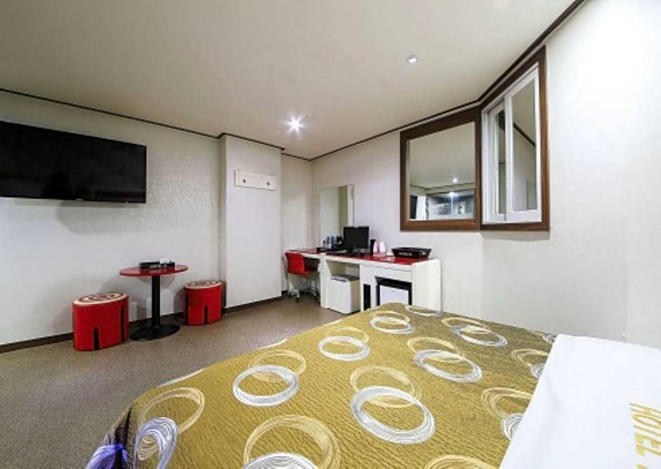 Gimpo HOTEL M