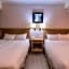 Cambridge Tainan Hotel