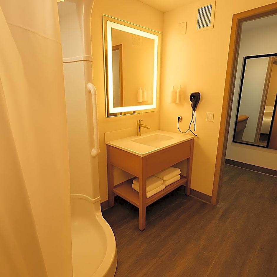 Days Inn by Wyndham Rock Springs