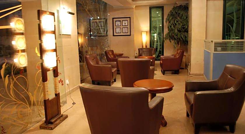 Times Square Suite Hotel