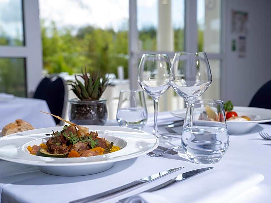 Golden Tulip La Baule