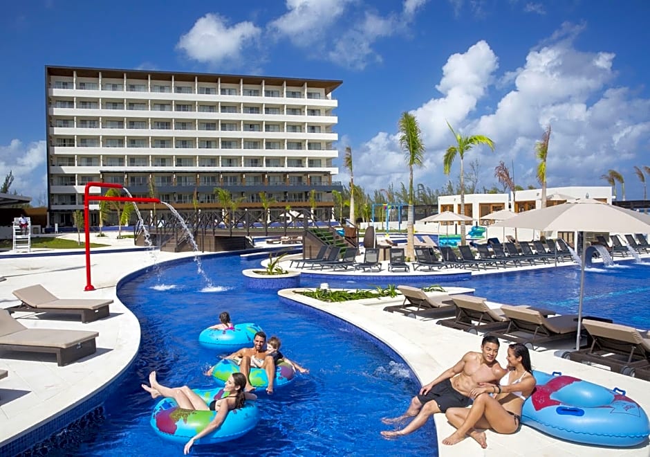 Royalton Blue Waters Autograph All-Inclusive Resor
