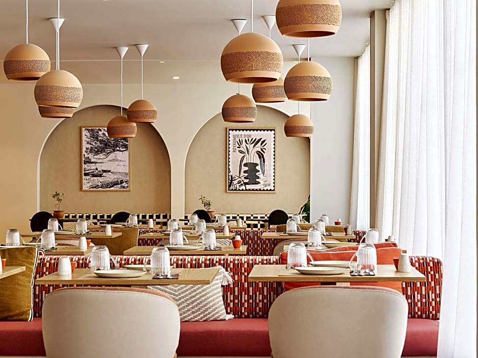 Mercure Saint Raphael Centre PLage