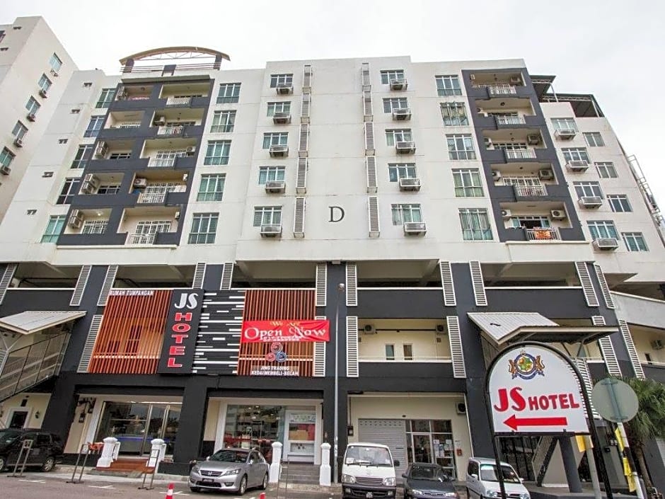 Photo 1 of 50 of JS Hotel