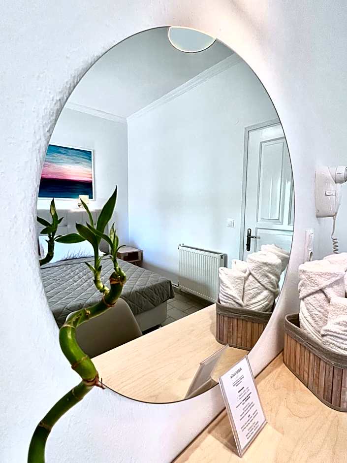 ATHANASIA APARTMENTS